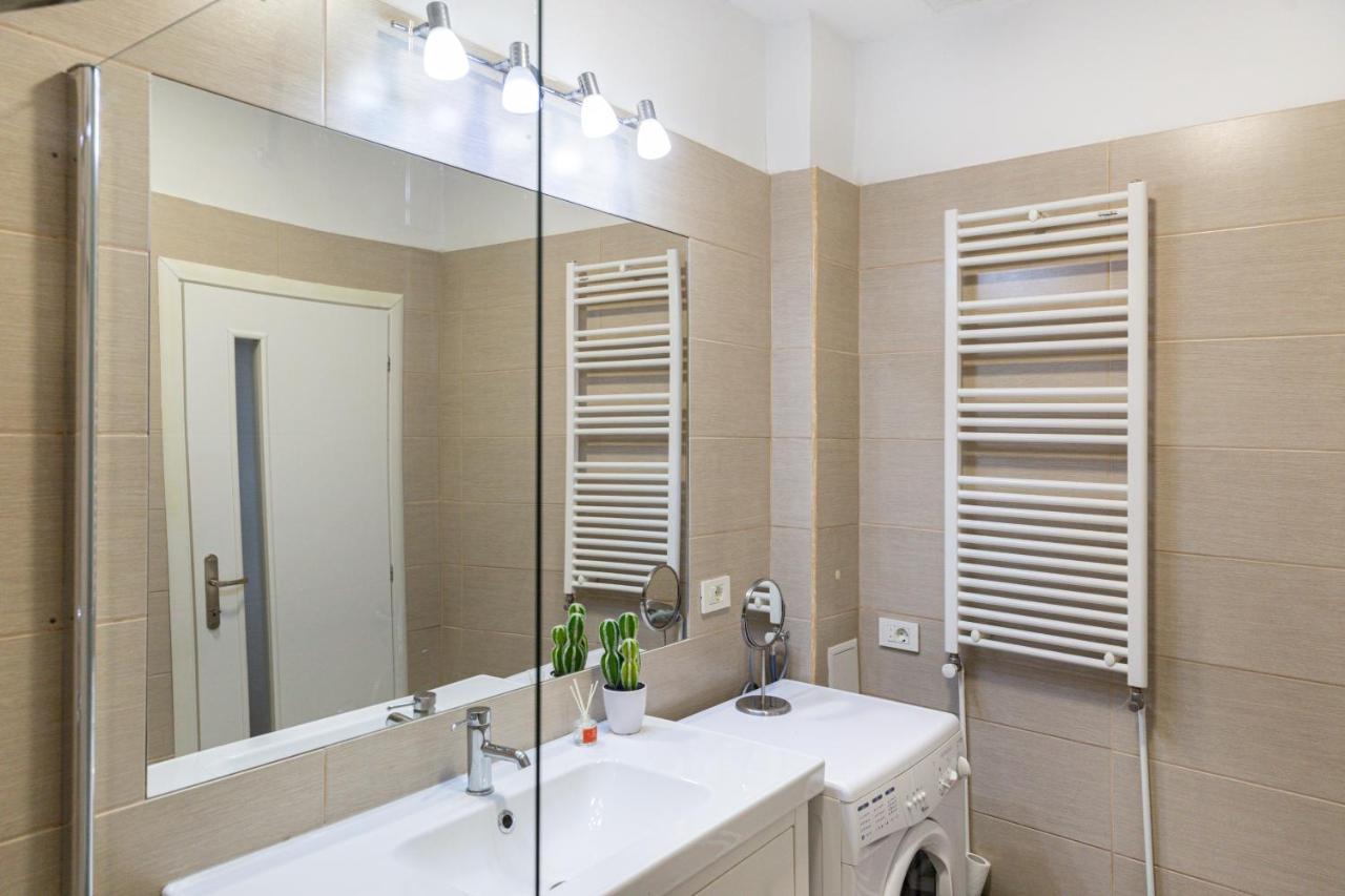Apartament Agnes Braşov Buitenkant foto