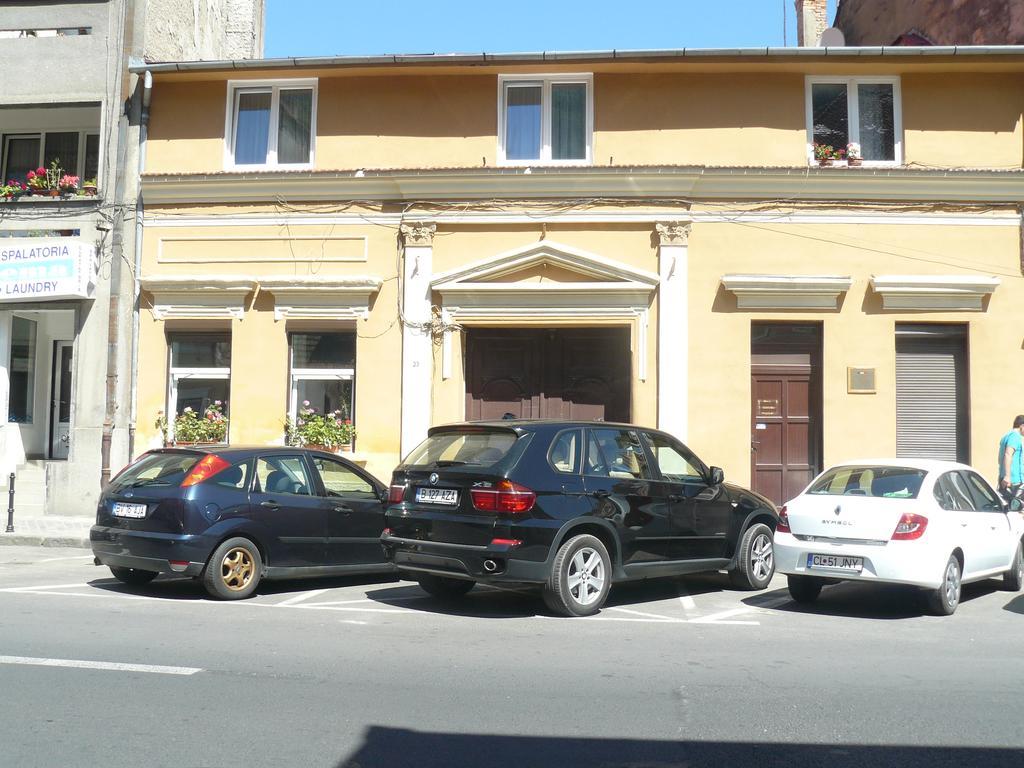 Apartament Agnes Braşov Buitenkant foto